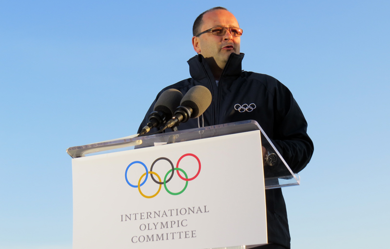IOC 2024 Evaluation Commission Chair Patrick Baumann speaks in Los Angeles (GamesBids Photo)