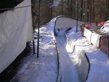 Eugenio Monti Sliding Track in Cortina d'Ampezzo circa 2007. The track opened in 1923 and closed in 2008 (Wikipedia Photo)